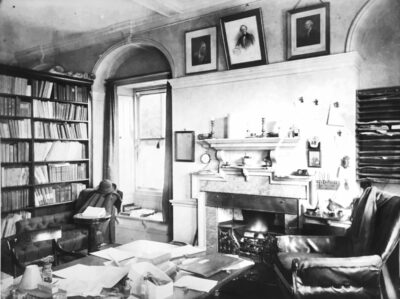 Charles Darwin Library